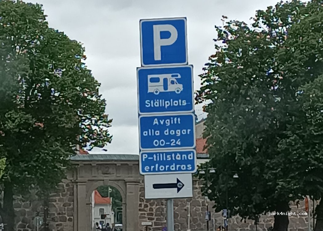 (392 31) Kalmar - 12 Skeppsbron — foto 4