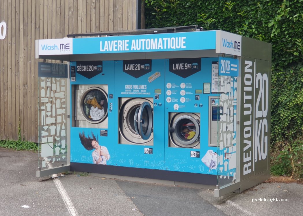 (29100) Douarnenez - 11 Rue Etienne Kernours — foto