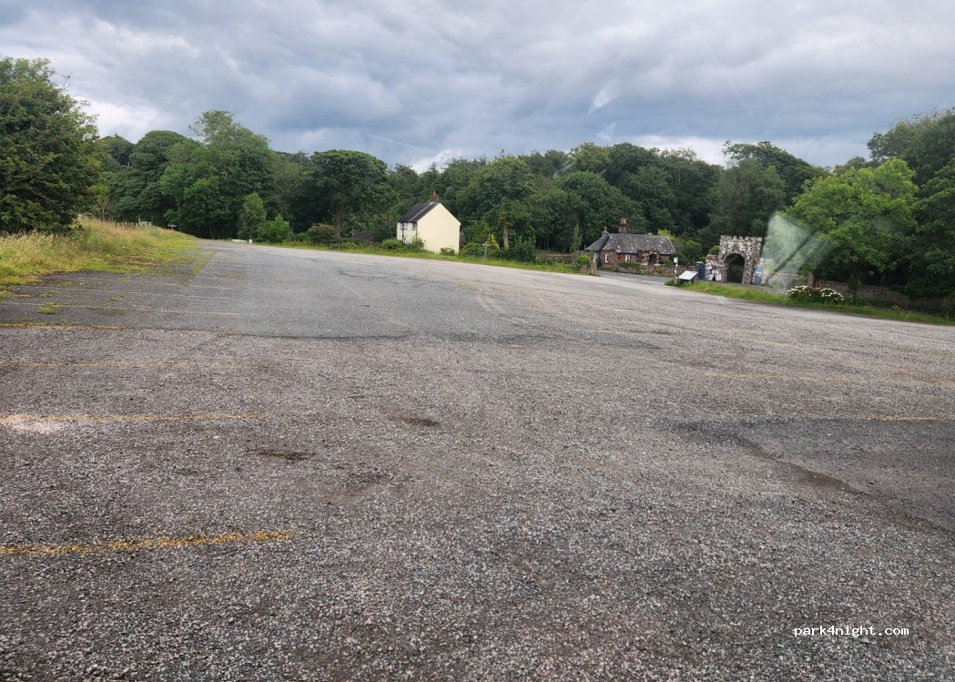 (CA18 1RJ) Ravenglass - Unnamed Road — foto