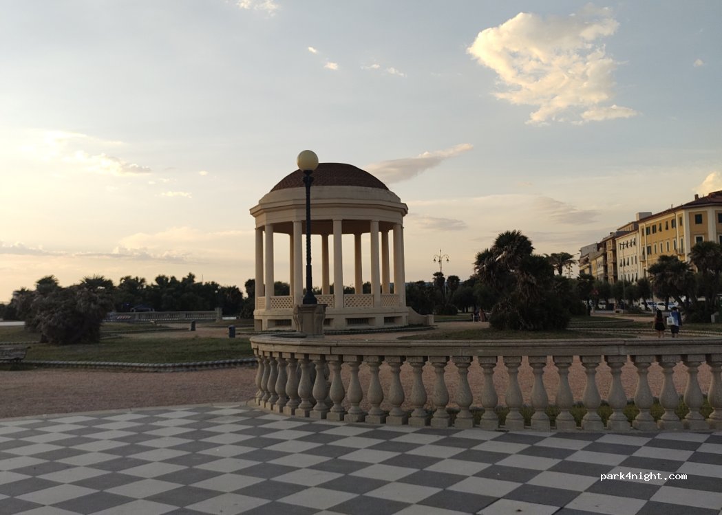 (57127) Livorno - 185 Viale Italia — foto