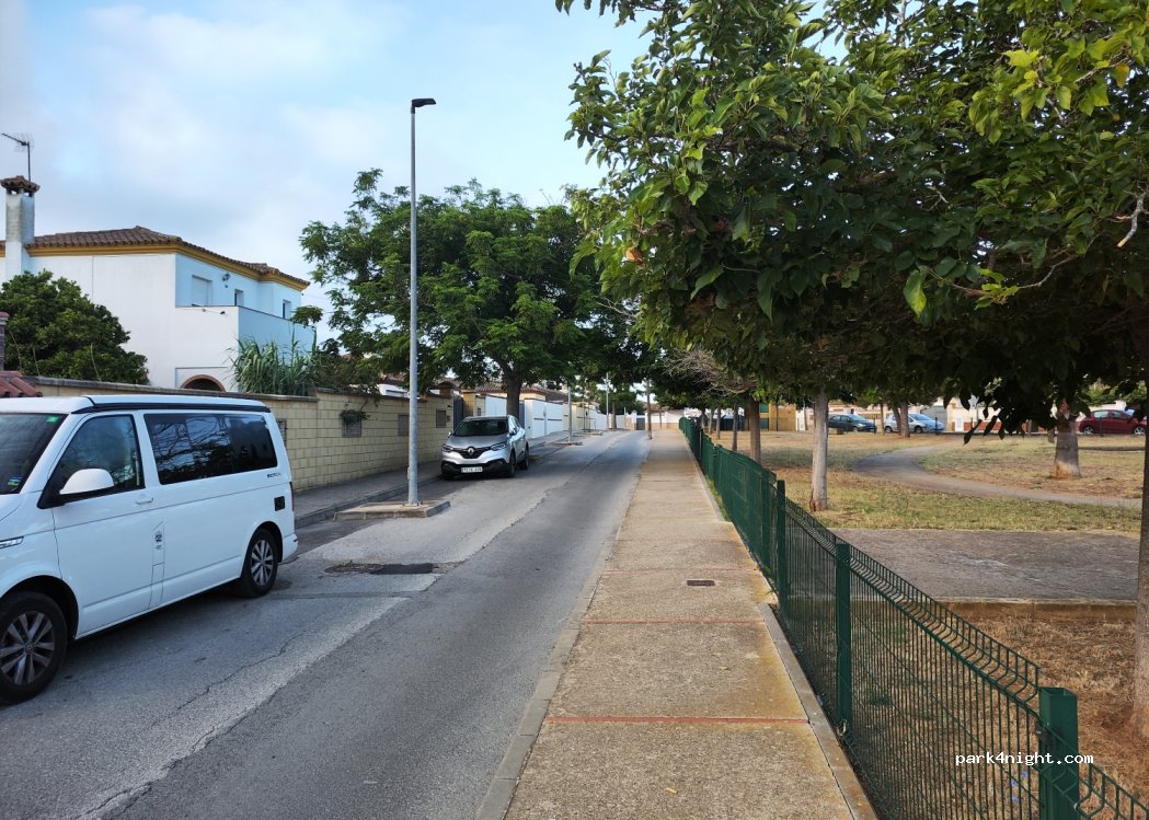 (11139) Chiclana de la Frontera - 6 Calle Cerceta — foto 2