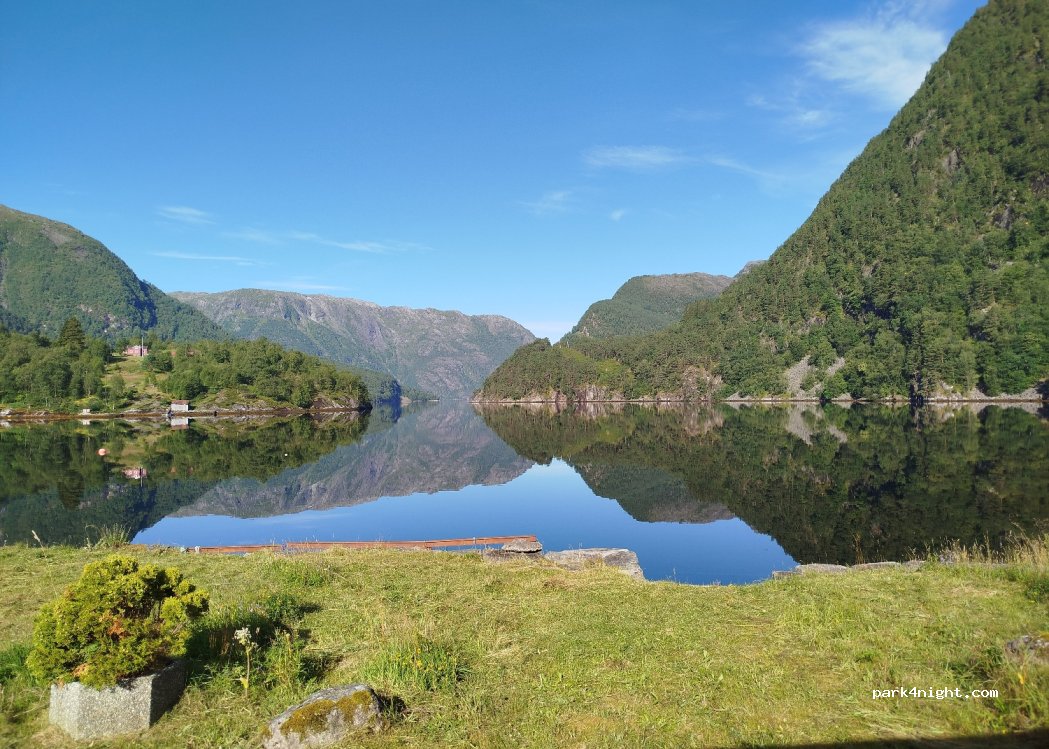 (5984) Matre - Unnamed Road — foto