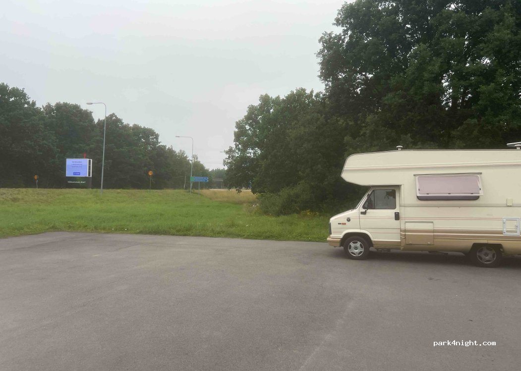 (572 41) Oskarshamn - 22 Klarabergsvägen — foto
