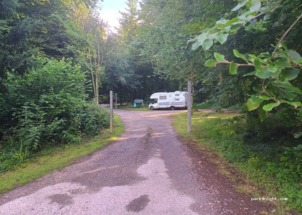 (PO18 0LU) Chichester - Unnamed Road — foto