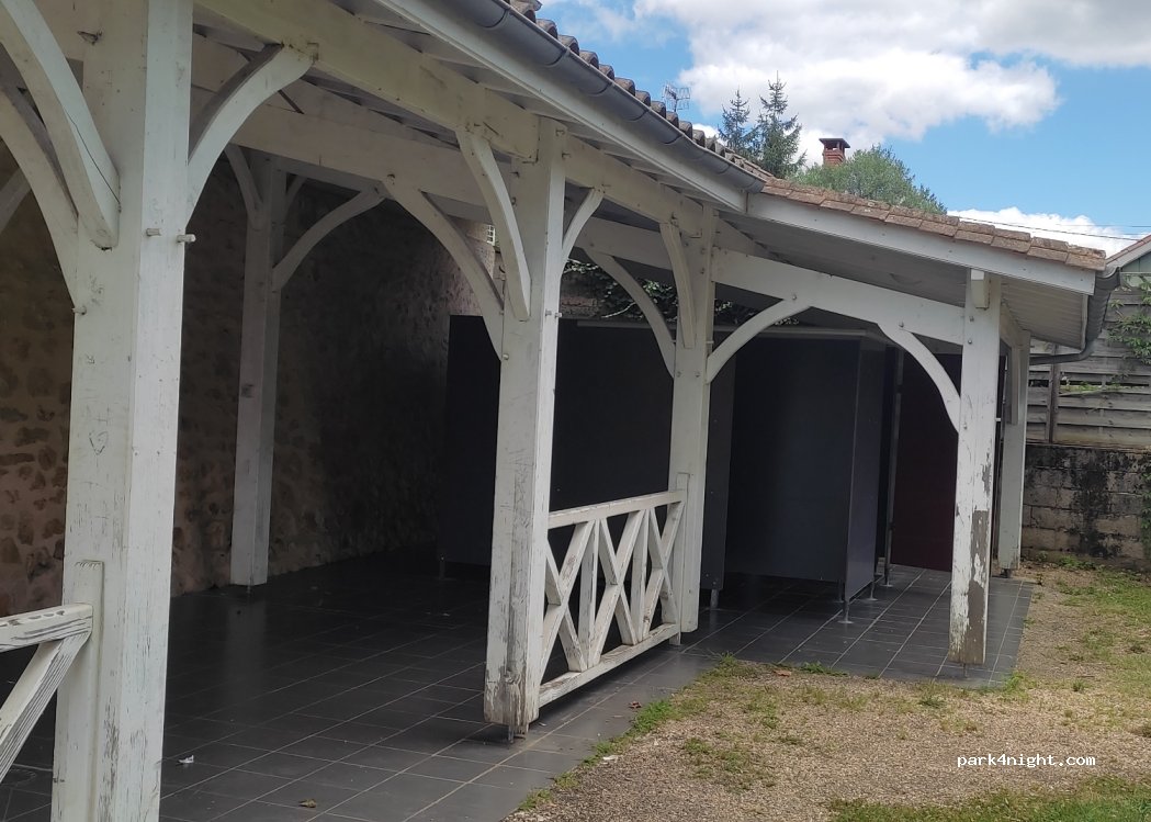 (24400) Saint-Front-de-Pradoux - 7 Rue du Vieux Port — foto 2