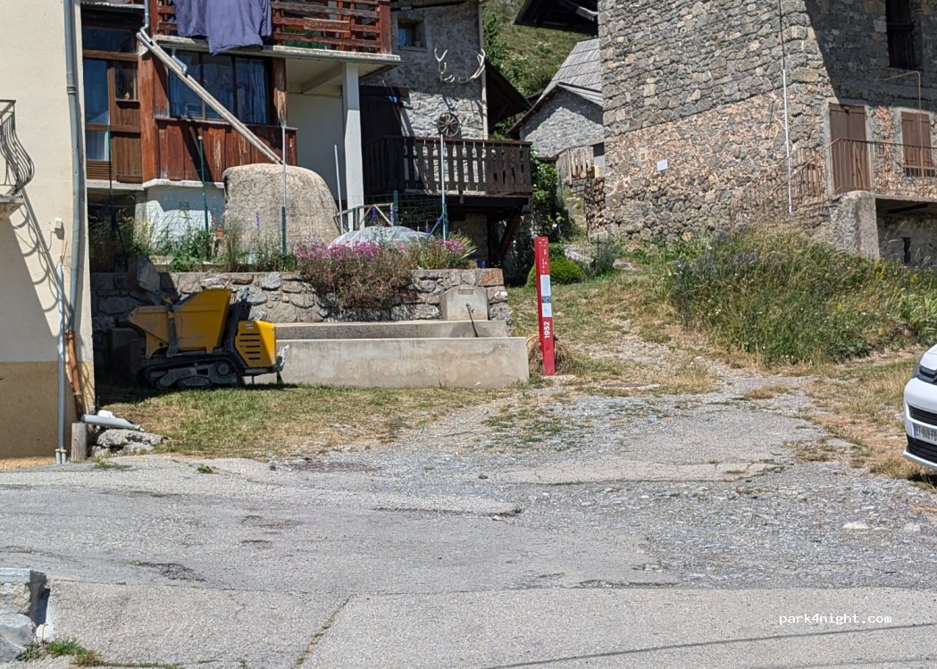 (06470) Péone - 3 Rue de l'École — foto