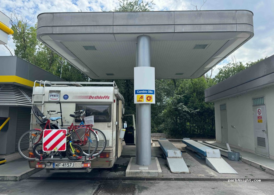 (40100) Bologna - 6/8 Via Nuova Bazzanese — foto