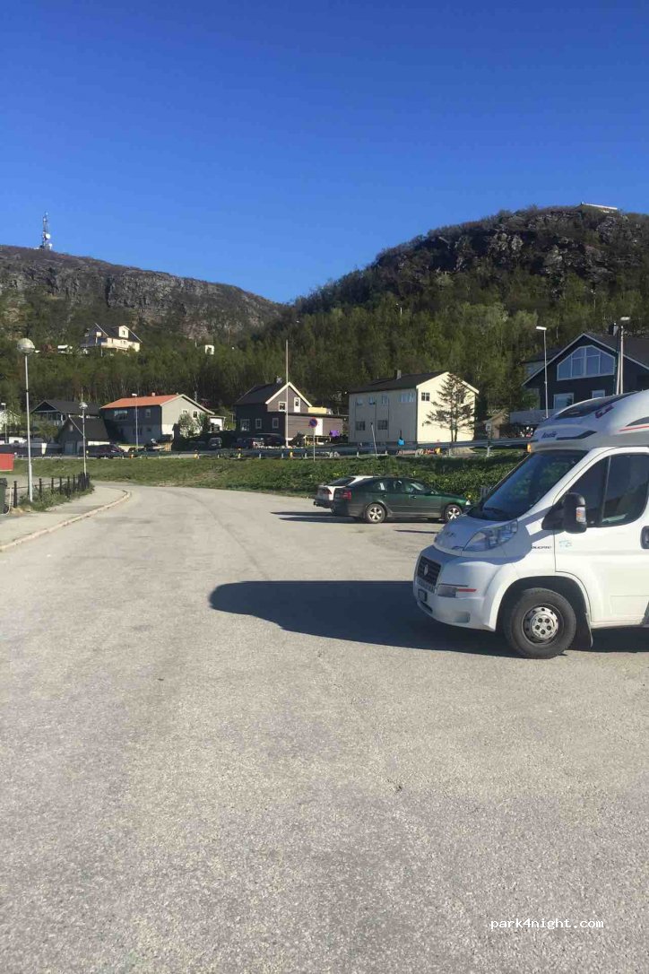(9180) Skjervoy - 111 Strandveien — foto 3