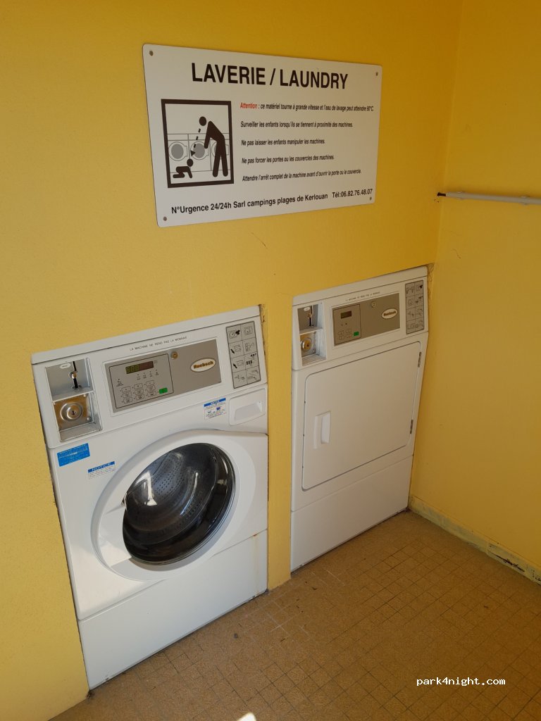 Aire de stationnement et service de Meneham — foto 5