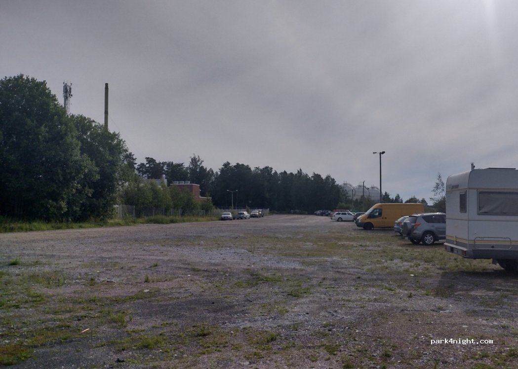 (23500) Uusikaupunki - 4 Takilatie — foto 2