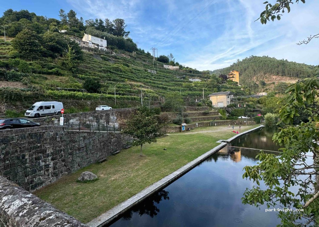 (32440) Carballedo - Unnamed Road — foto