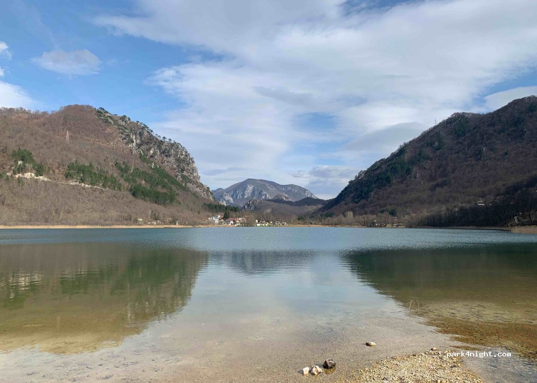 Kamp Boračko Jezero — foto
