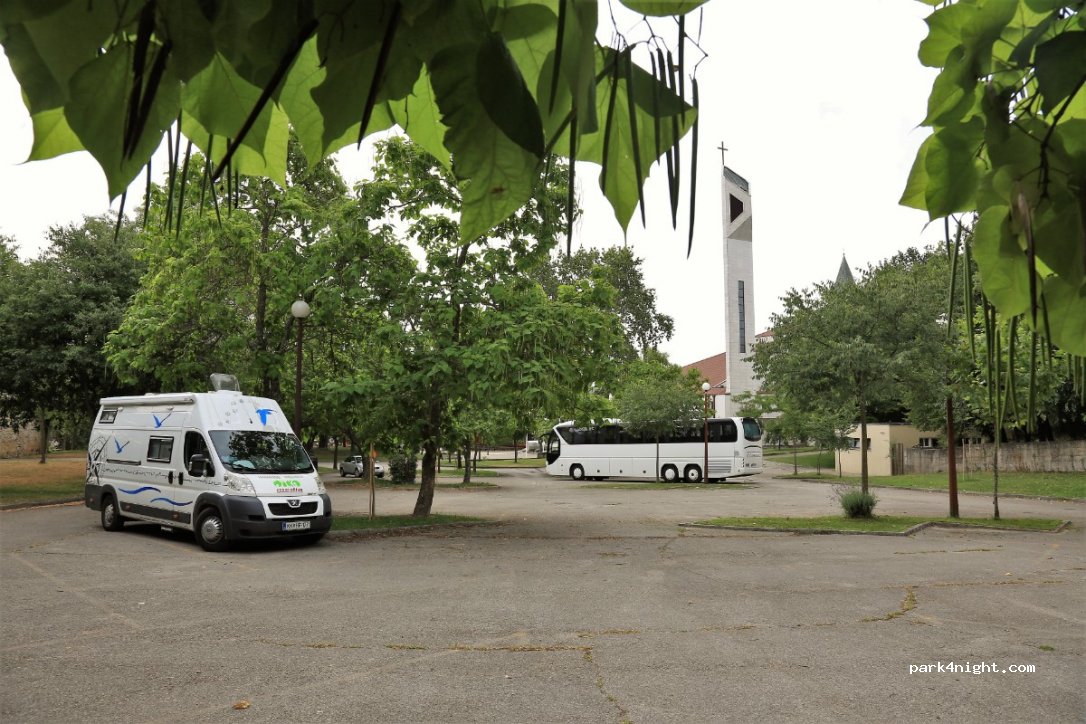 () Ljubuški - Fra. Ljudevita Rupčića — foto