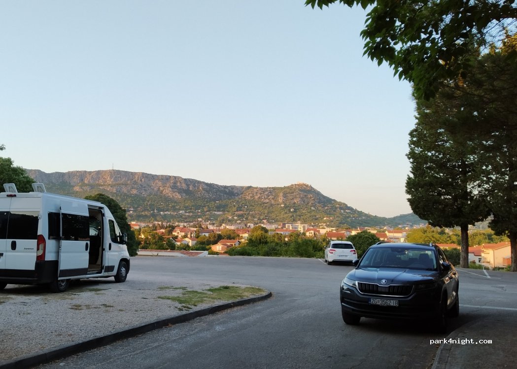 () Ljubuški - Fra. Ljudevita Rupčića — foto 4
