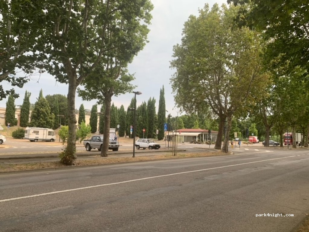 (47011) Terra del Sole - 93 Viale Marconi — foto 2