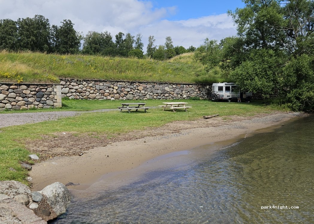 (563 94) Visingsö - 2 VISINGSBORG — foto