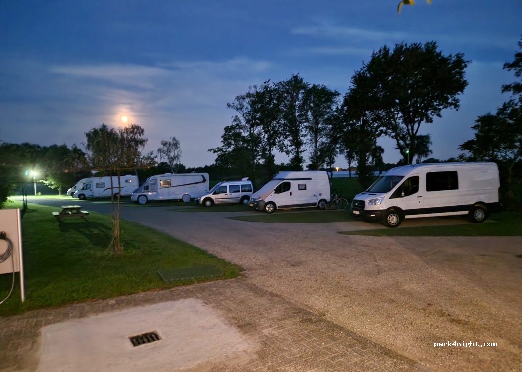 Camperplaats De Geneugten — foto 3