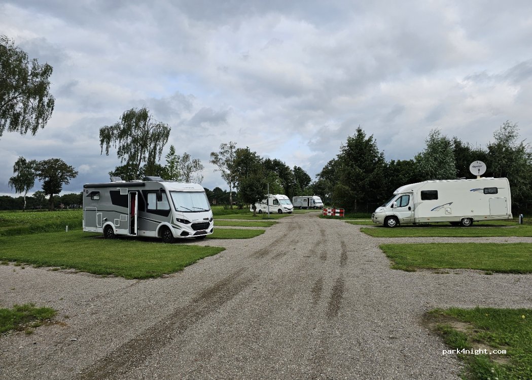 Camperplaats De Geneugten — foto 4