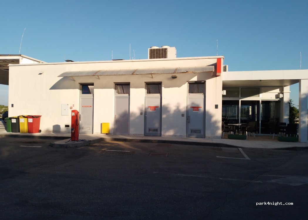 (21216) Kaštel Štafilić - 366 Ivana Pavla II — foto