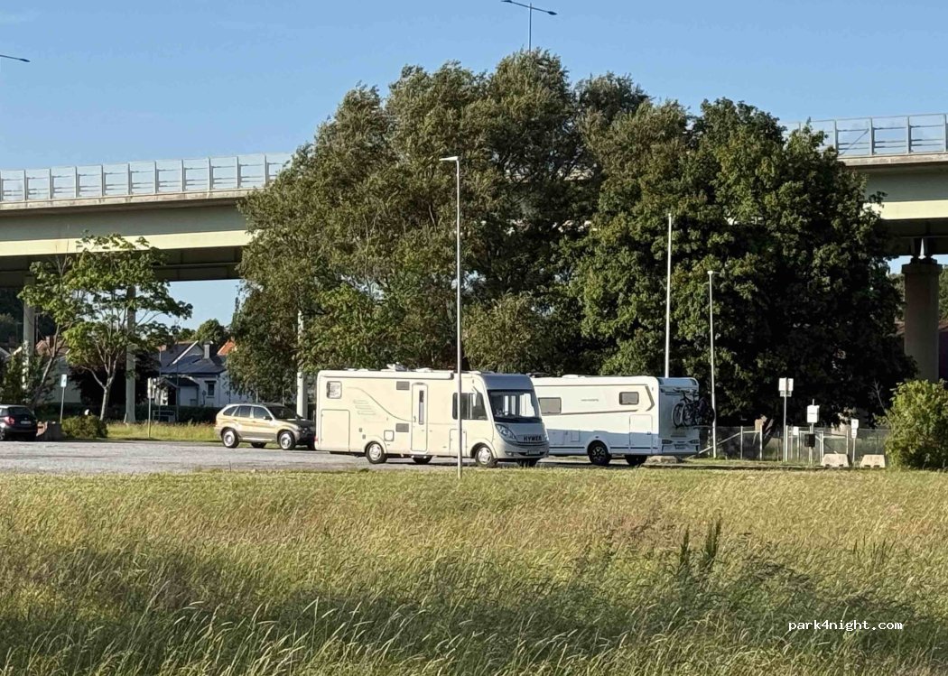 (442 35) Kungälv - 1 Simbadsgatan — foto 4