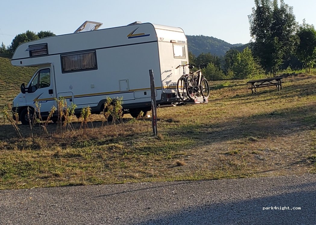 (38500) Voiron - 491 Boulevard de Charavines — foto 2