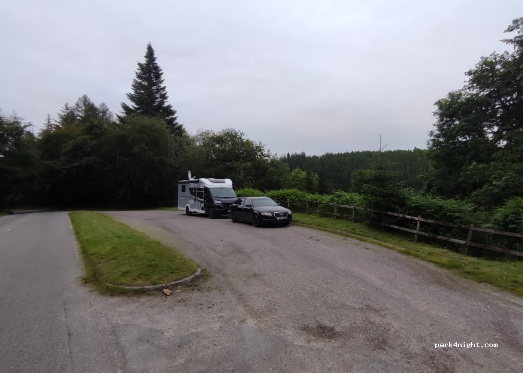 (IV4 7JP) Beauly - A831 — foto