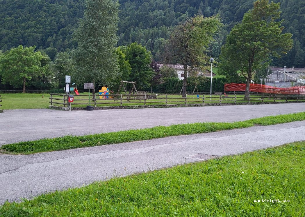 (32020) Cencenighe Agordino - 20 Via Dante Alighieri — foto