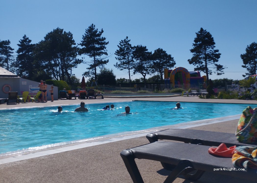 Camping Aux Grands Espaces — foto
