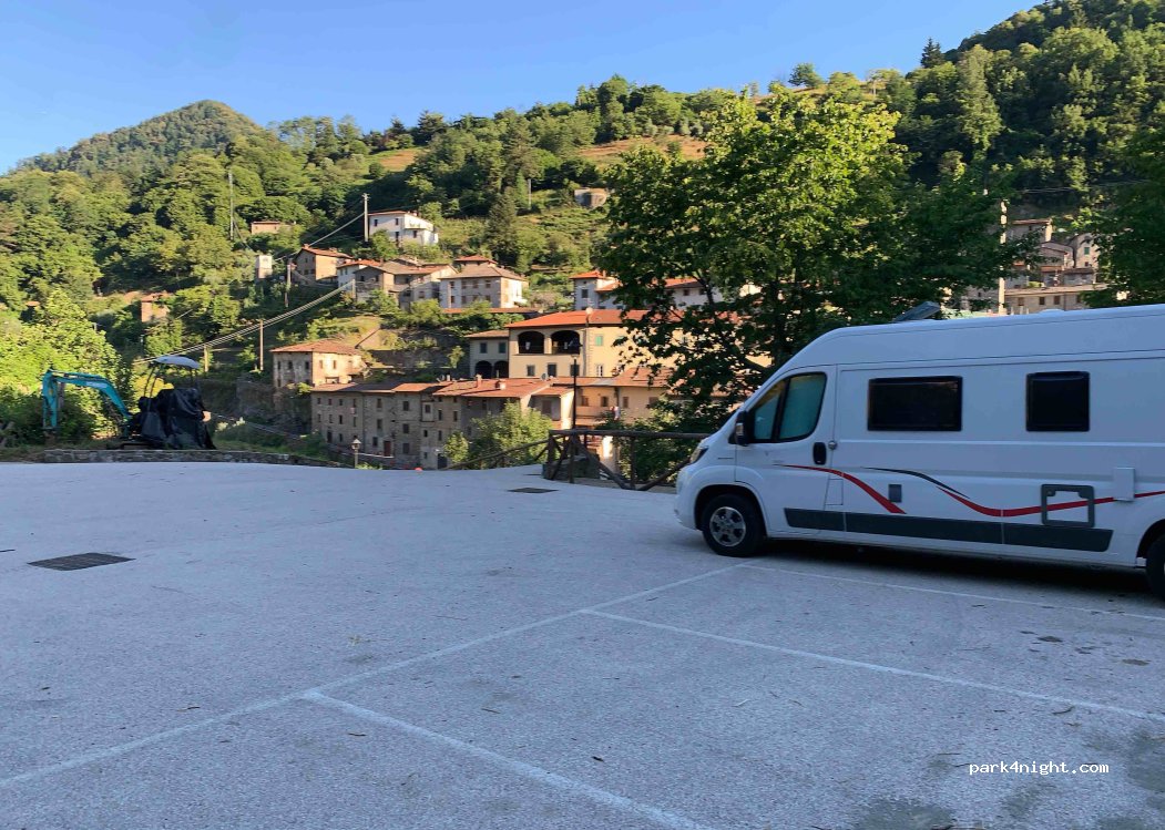 (55020) Fabbriche di Vergemoli - 4 Via Trattati Di Roma — foto 2
