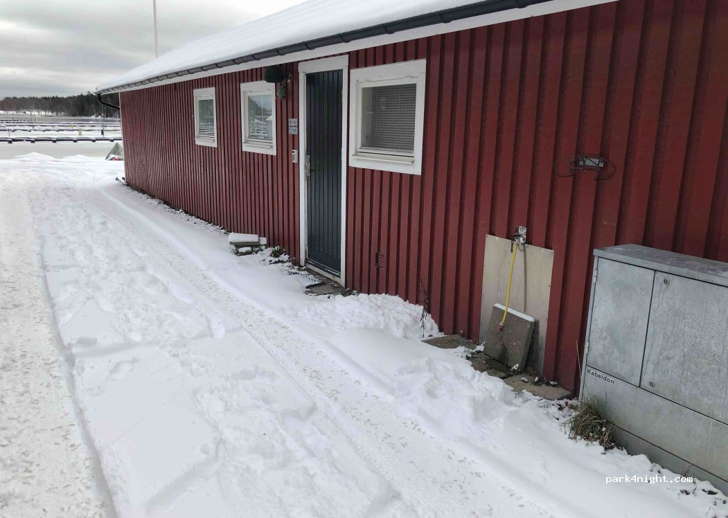(181 47) Lidingö - 8 Bosö hamnväg — foto 3
