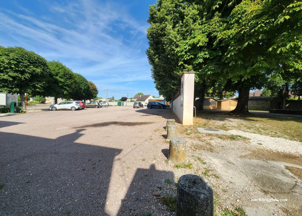 (89530) Saint-Bris-le-Vineux - 3 Rue de Paris — foto
