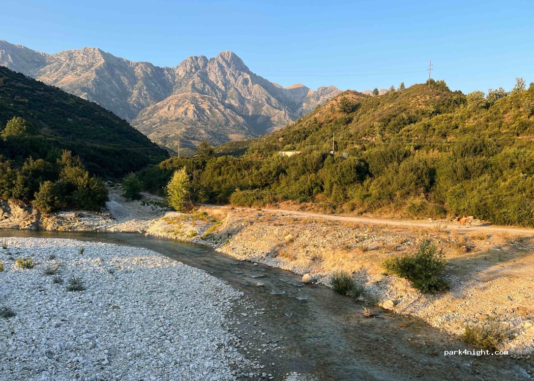 Kallarati Park Camping — foto 2