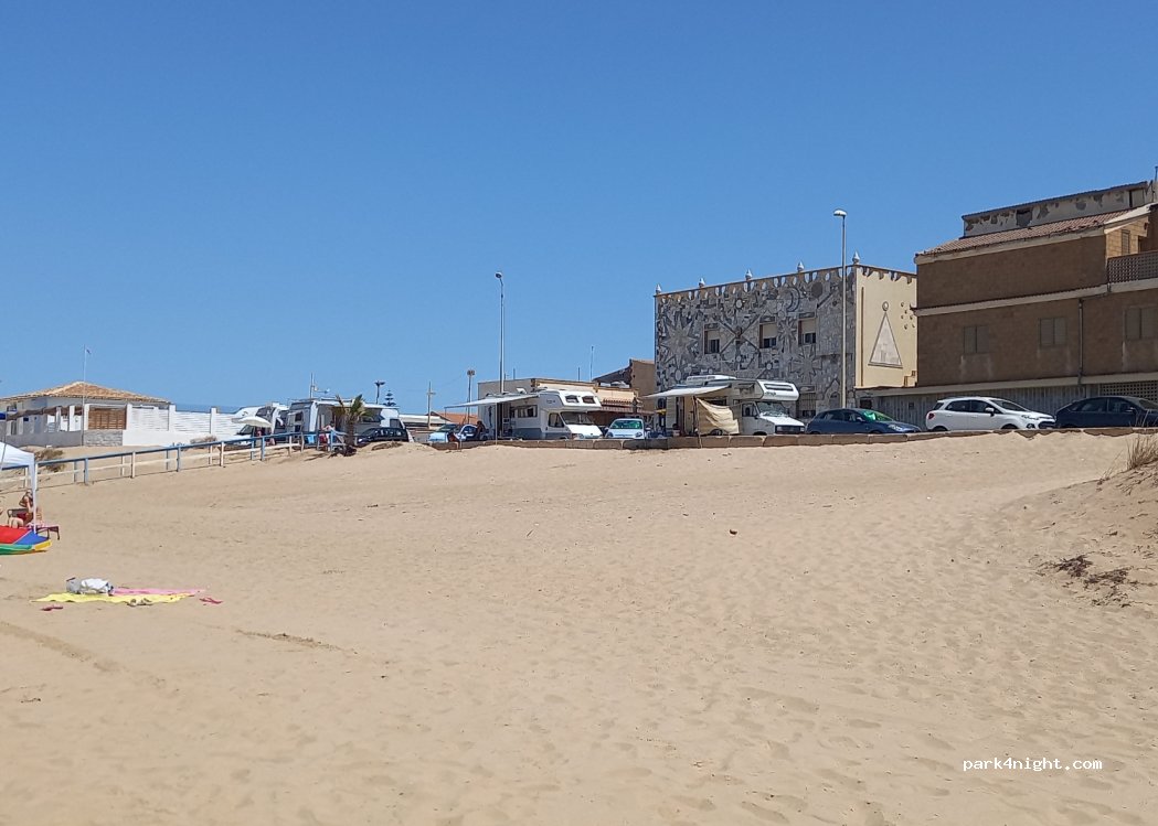 (97011) Marina di Acate - 1 Viale Delle Sirene — foto