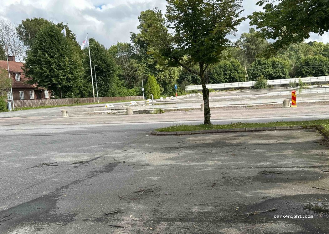 (443 35) Lerum - 6 Frändegårdsvägen — foto