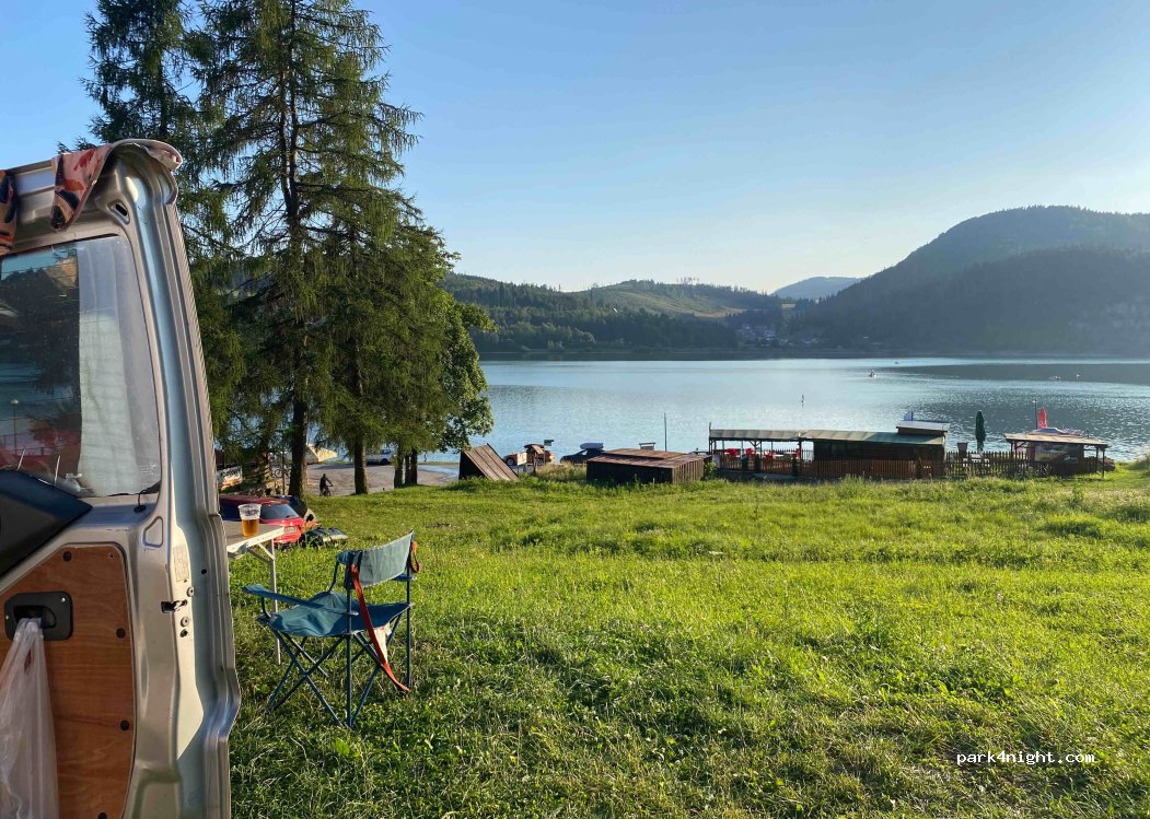 Hotel Priehrada Dedinky campground — foto