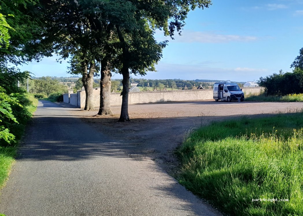 (03140) Voussac - 14 Rue du Roc — foto