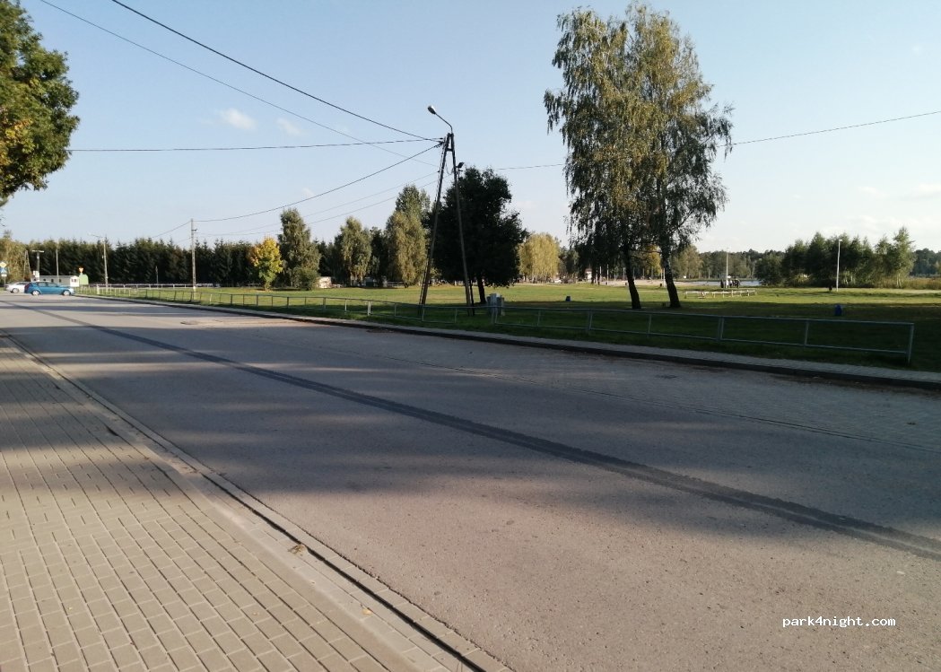 (21-136) Firlej - 57 Cmentarna — foto 2