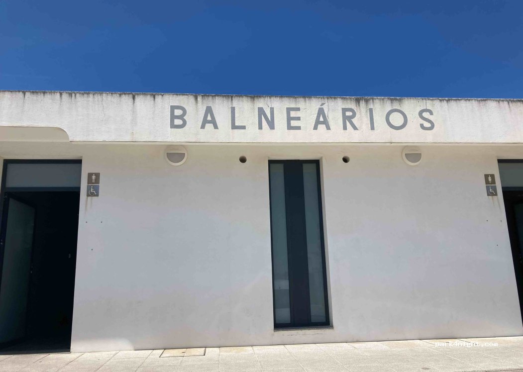 (3840-272) Aveiro - 1 Largo Parracho Branco — foto