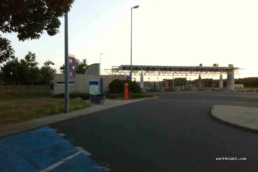 (49680) Vivy - Canton de Perray — foto