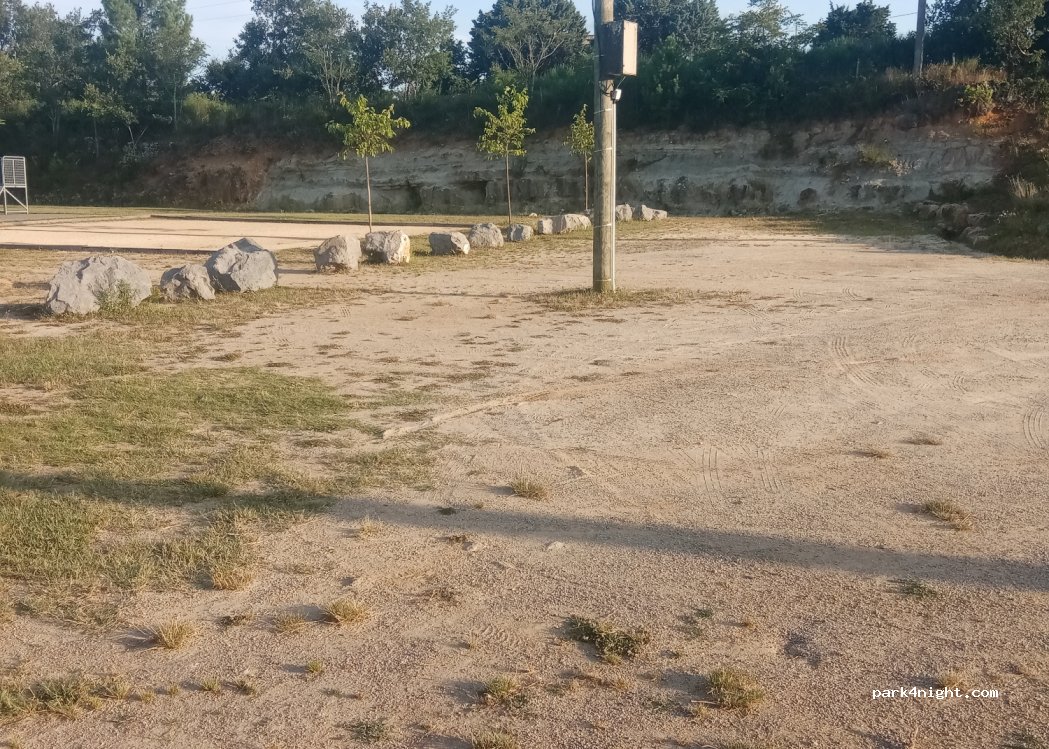 (07110) Montréal - 653 Chemin de Brousse — foto 2