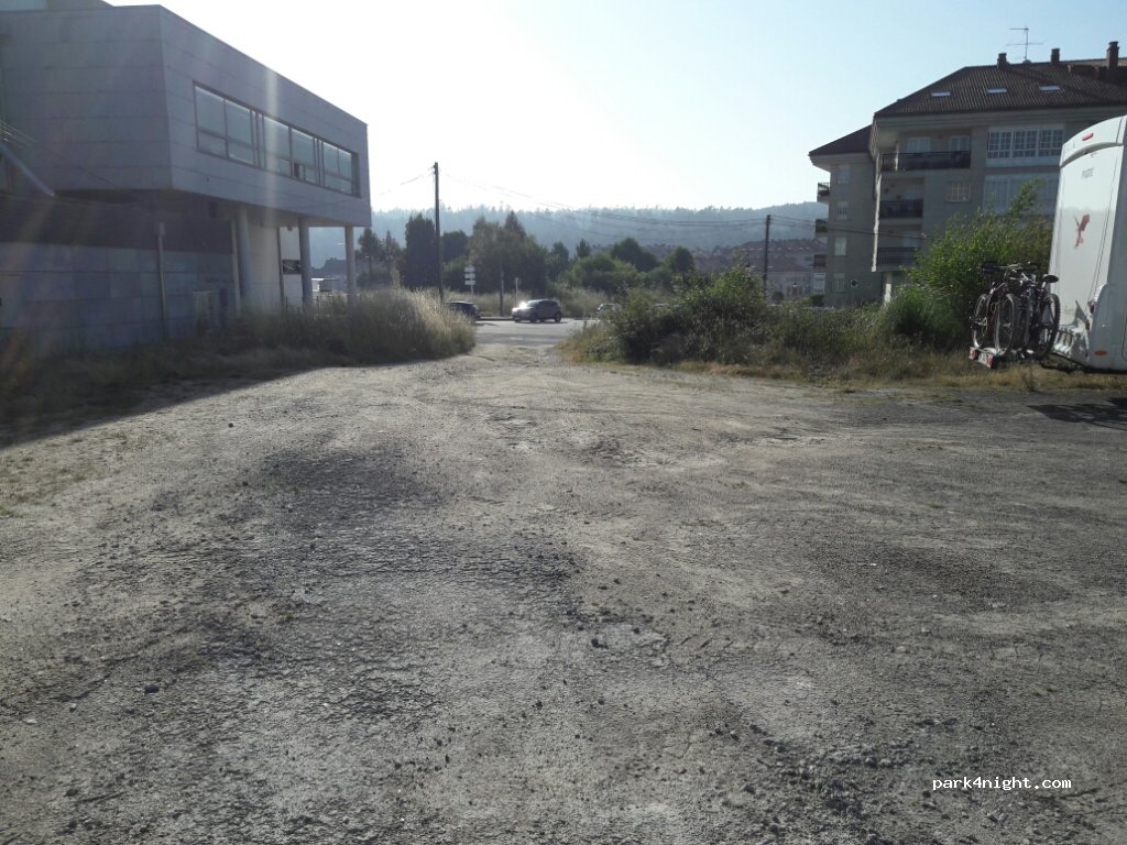 (15895) Ames - Travesía do Porto — foto 3