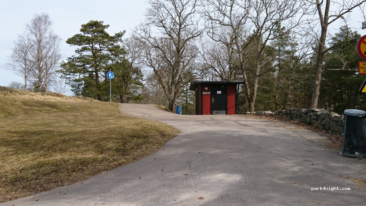 (461 34) Trollhättan - 3 Kyrkbrovägen — foto 2