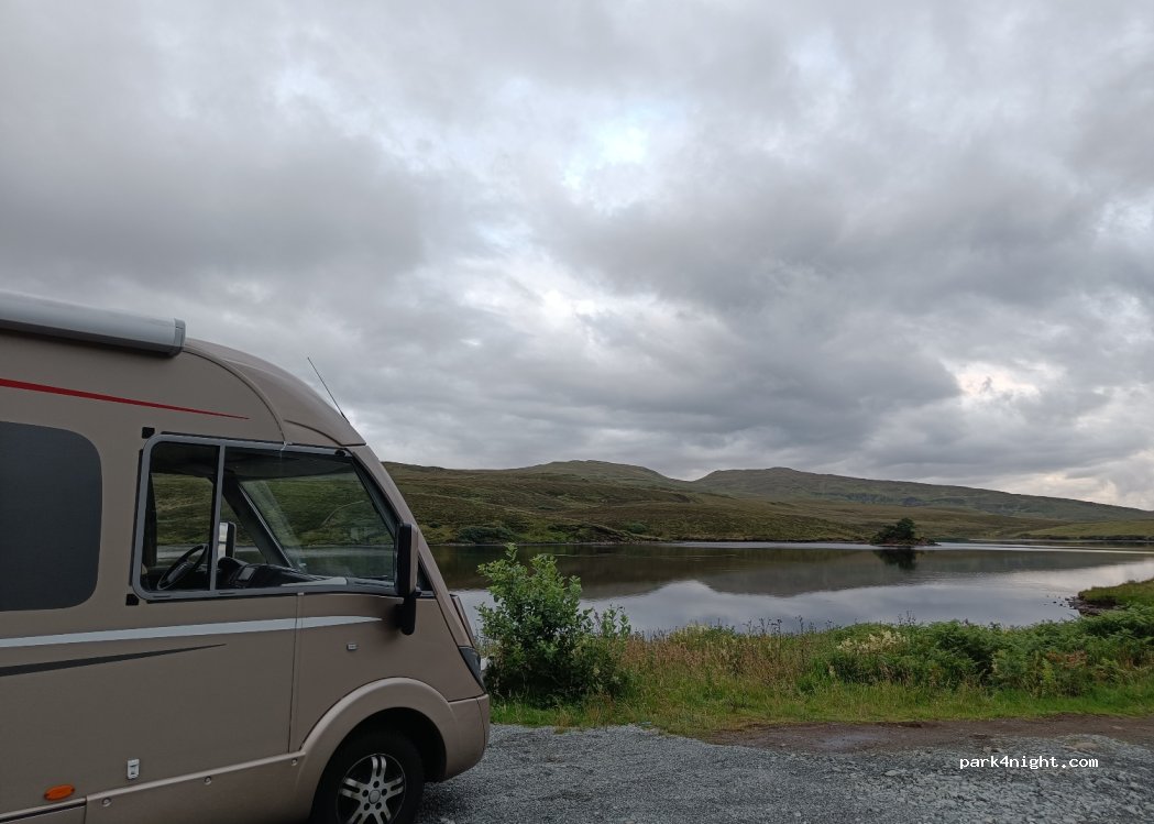 (IV51 9HX) Portree - A855 — foto 3