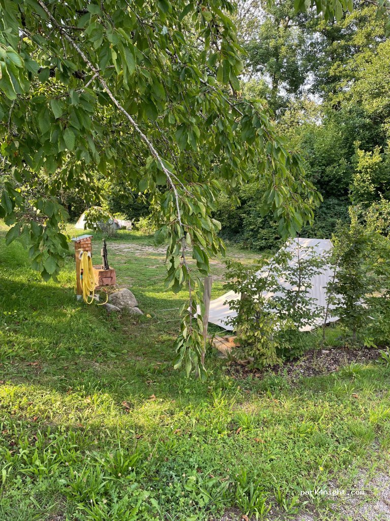 Hinterland Camping — foto 2