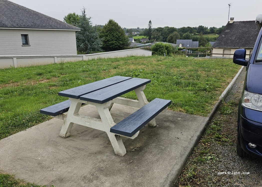 (50800) Villedieu-les-Poêles-Rouffigny - 7 Le Bourg — foto 3