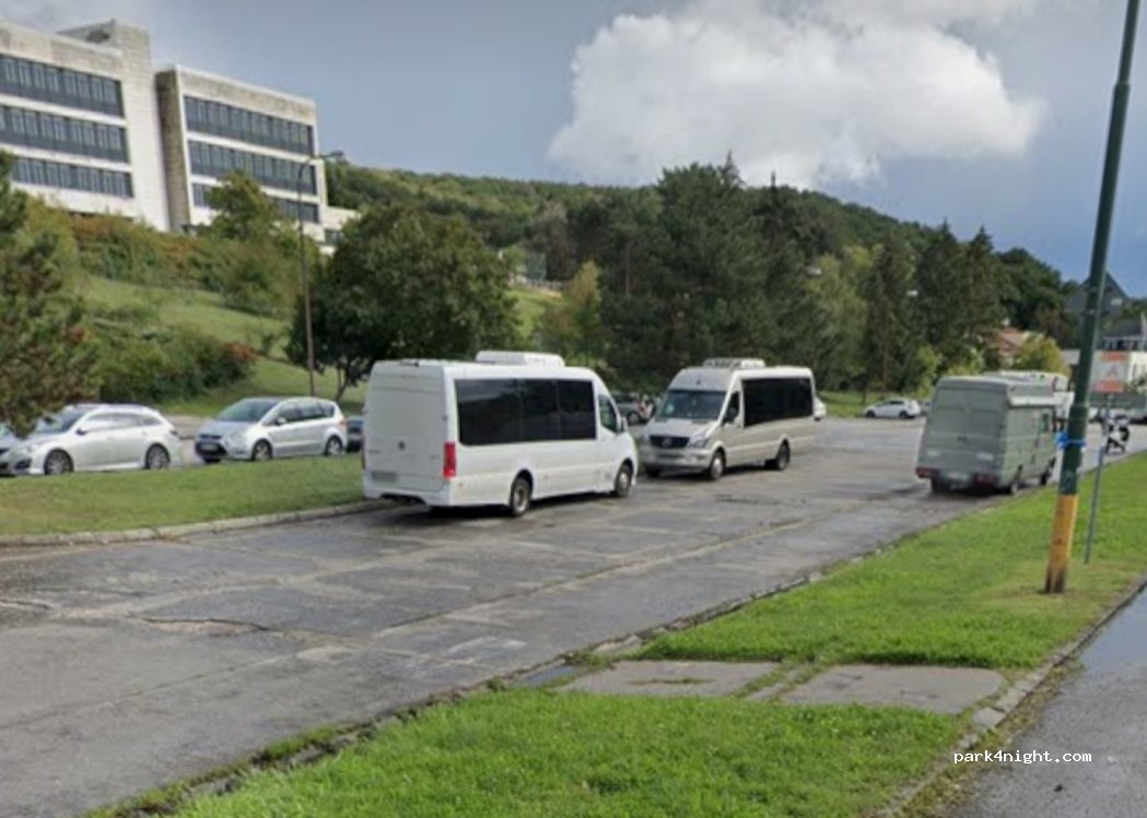 (841 04) Karlova Ves - 64 Karloveská — foto
