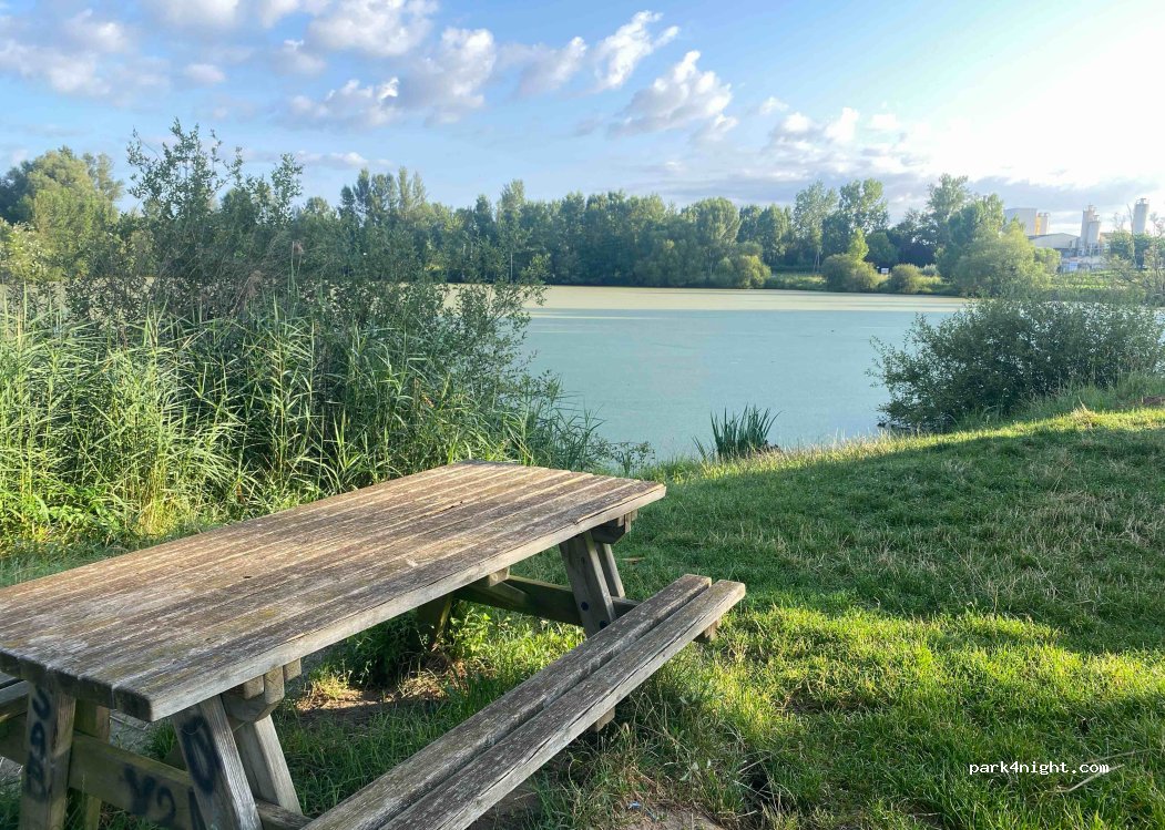 (42340) Rivas - 214 Chemin de la Vorzillière — foto