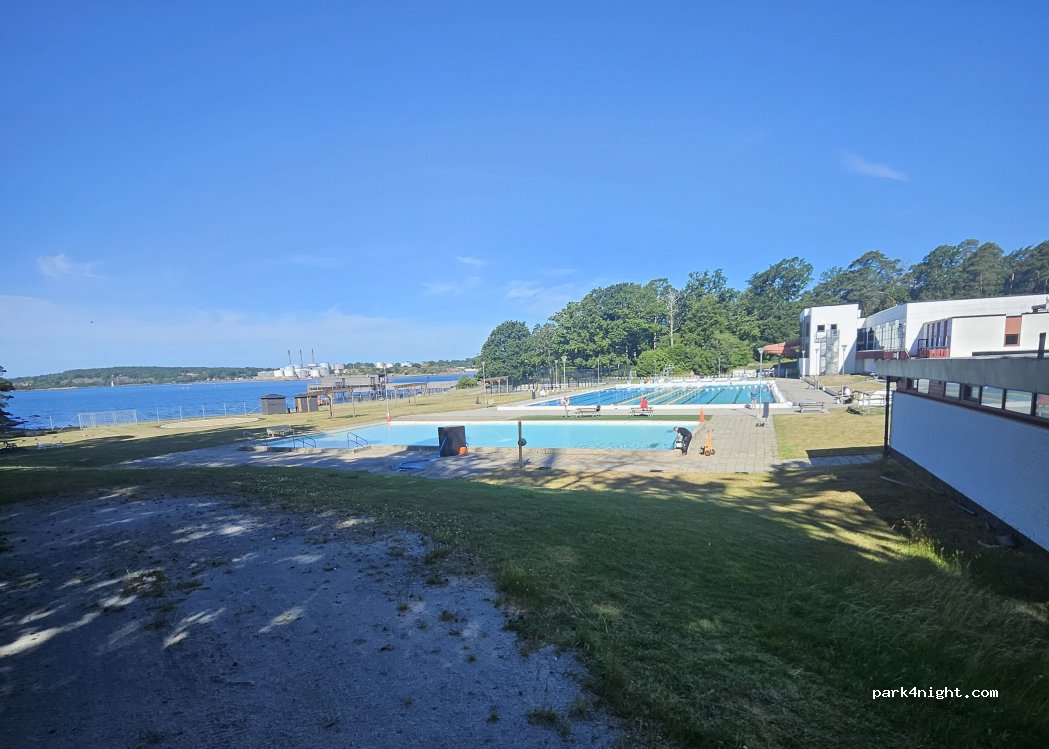 (374 30) Karlshamn - 8 Saltsjöbadsvägen — foto 3