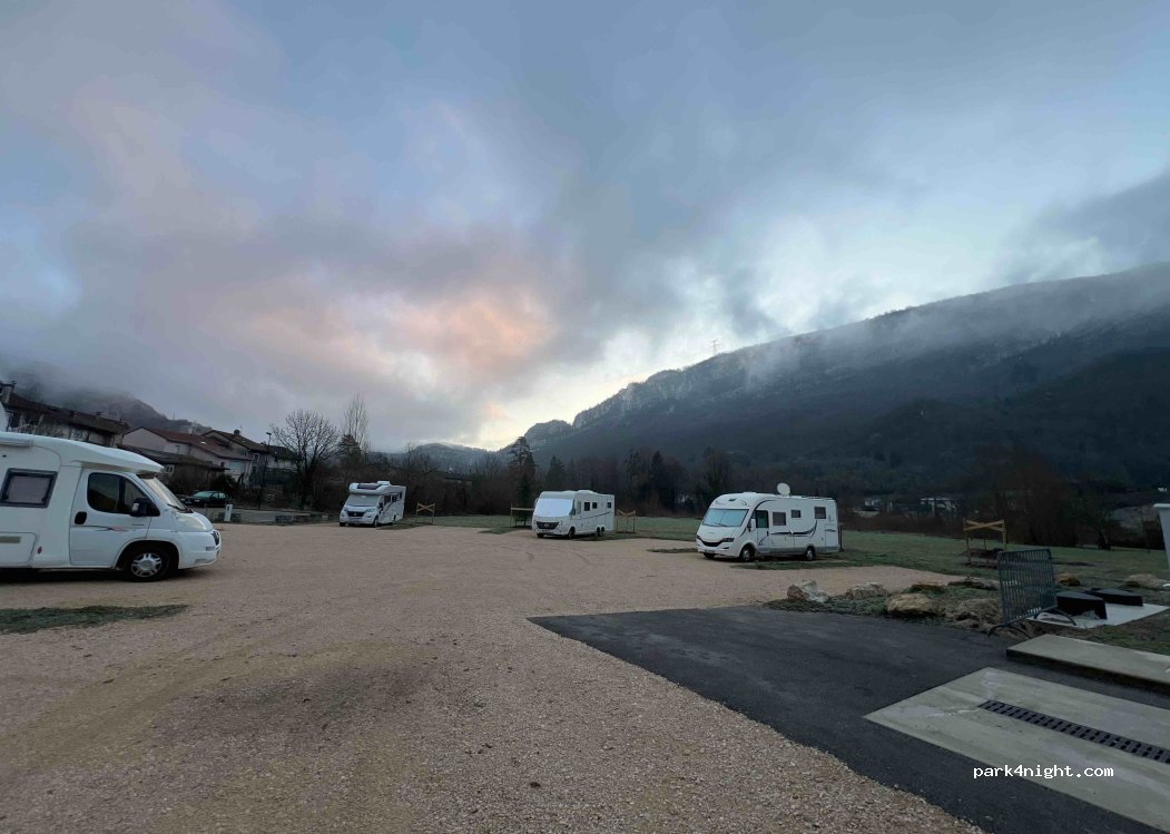 (39240) Thoirette-Coisia - 7 Esplanade des Loisirs — foto 4