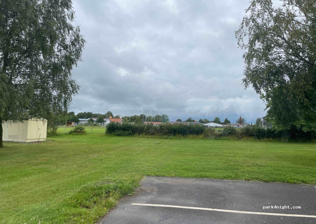 (534 31) Vara - 43 Allégatan — foto